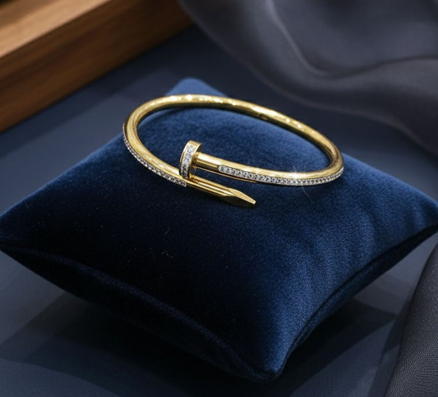 Clover Isle Cuff