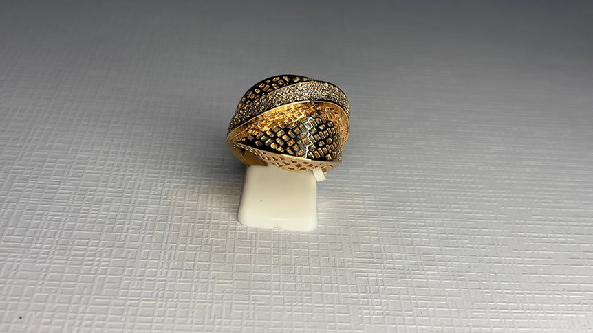 Golden Majesty Ring