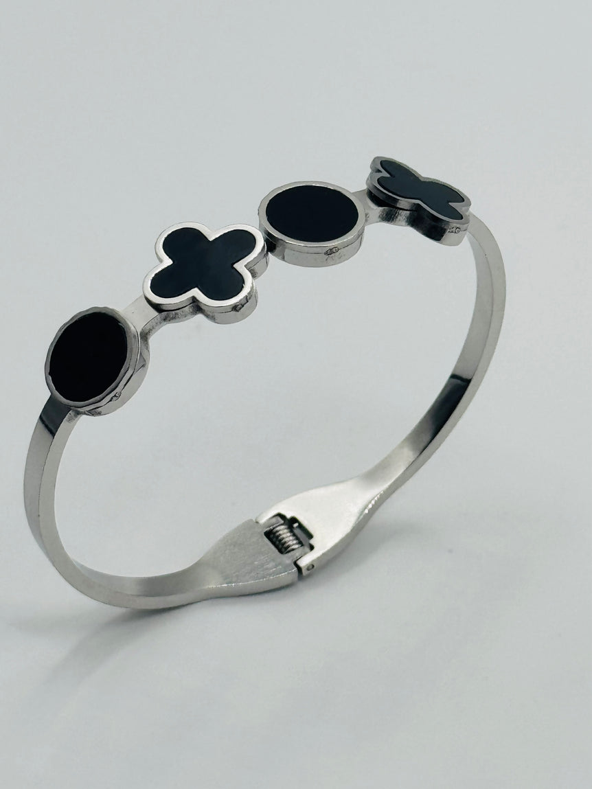 Clover Black & Silver Handcuff