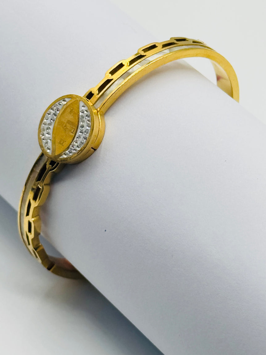 Golden Kara