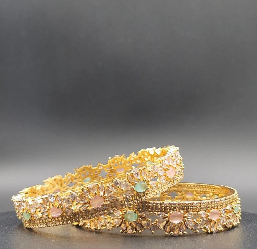 Golden Kara Pair
