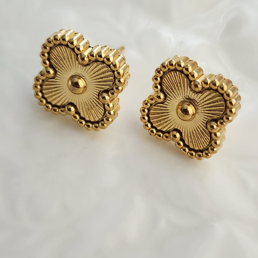 Golden Studs Earings