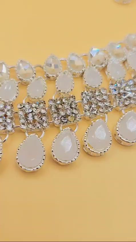 White Tear Set