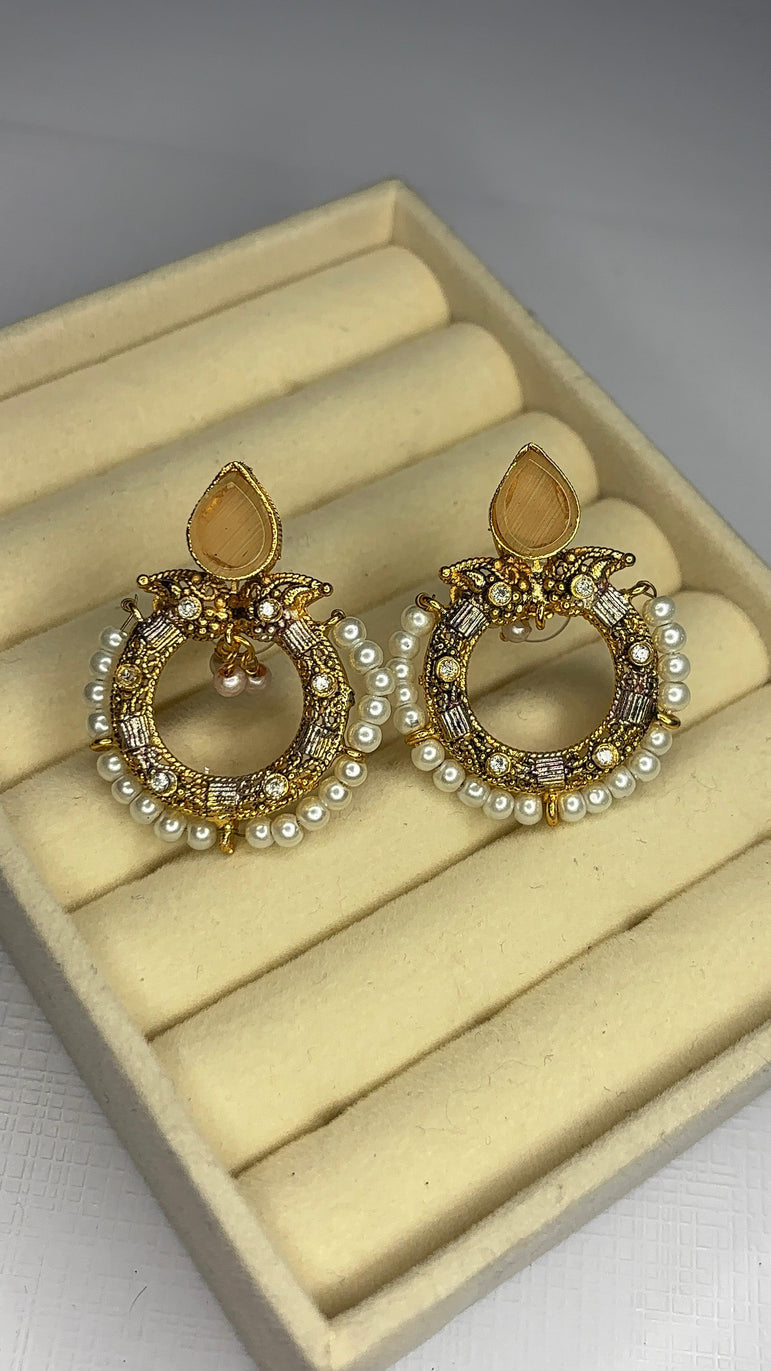 Sunlit Sand Earrings