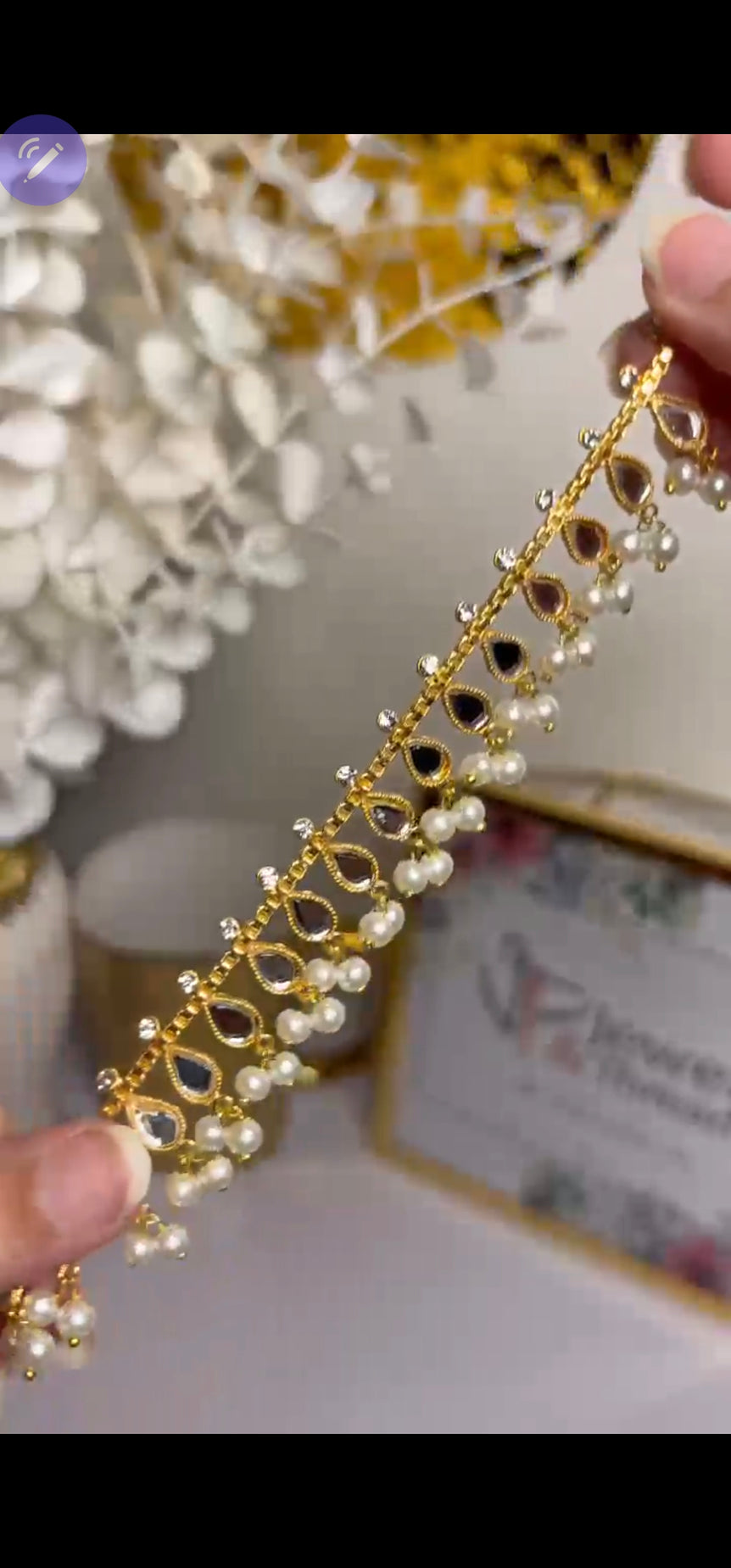 Kundun anklet
