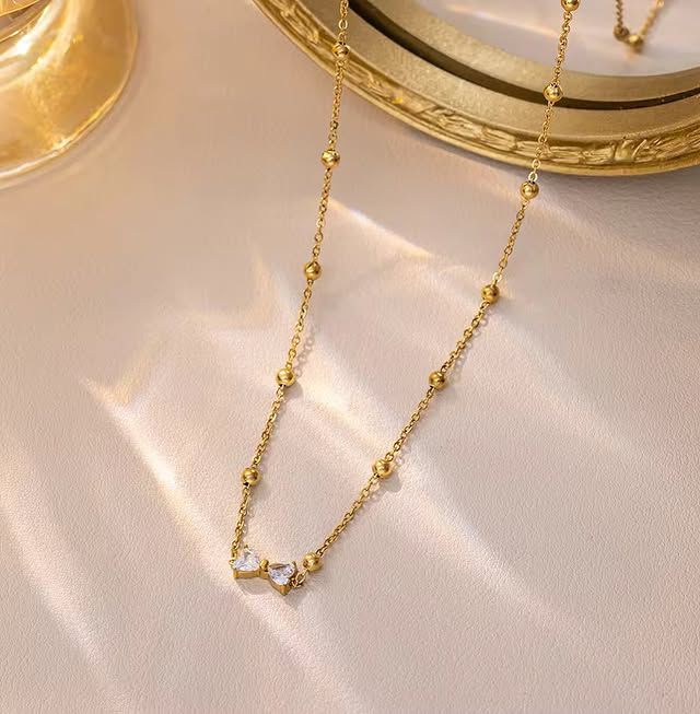 Bow Zircon necklace