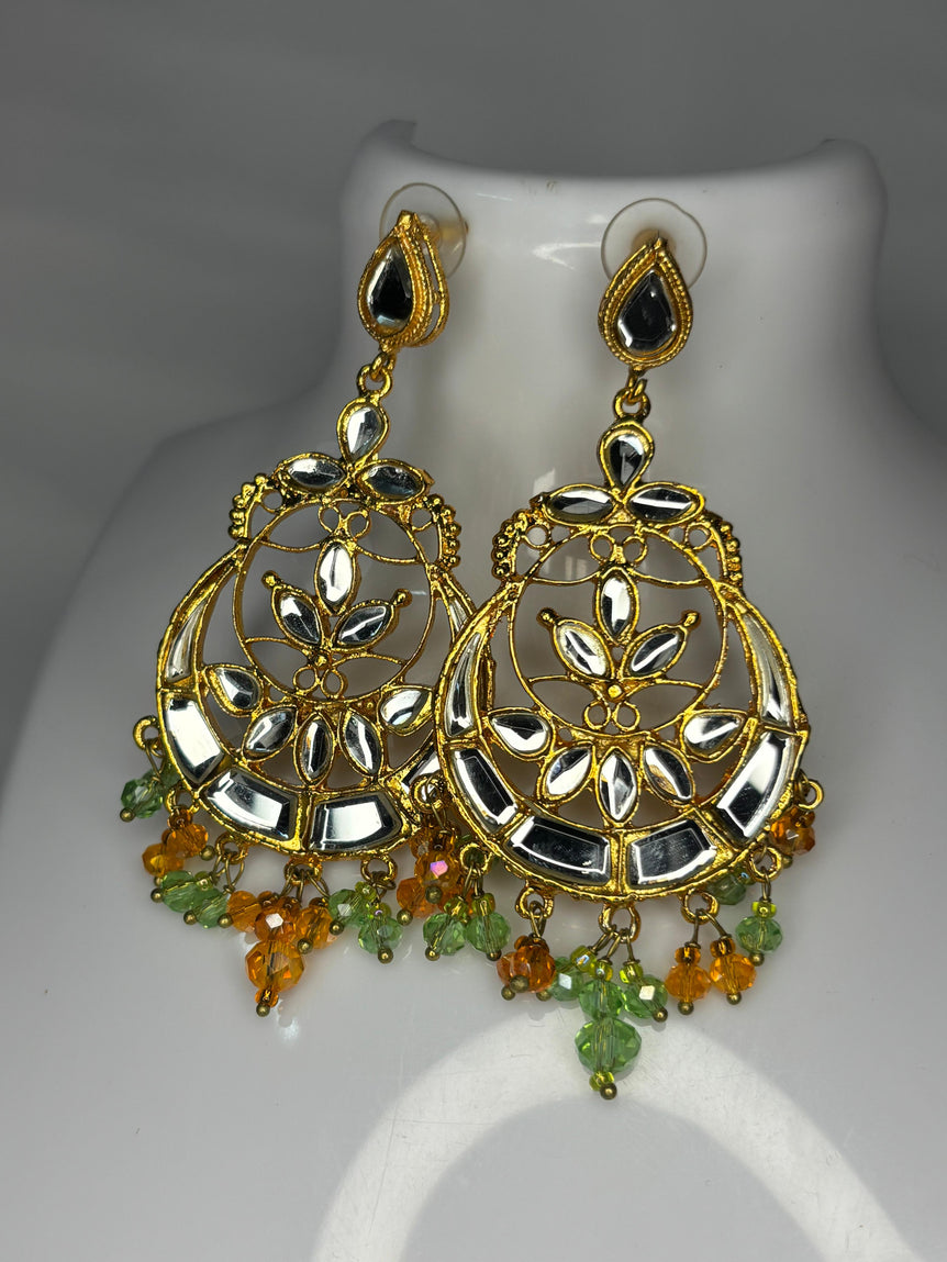 Kundun sheesh jhumkay