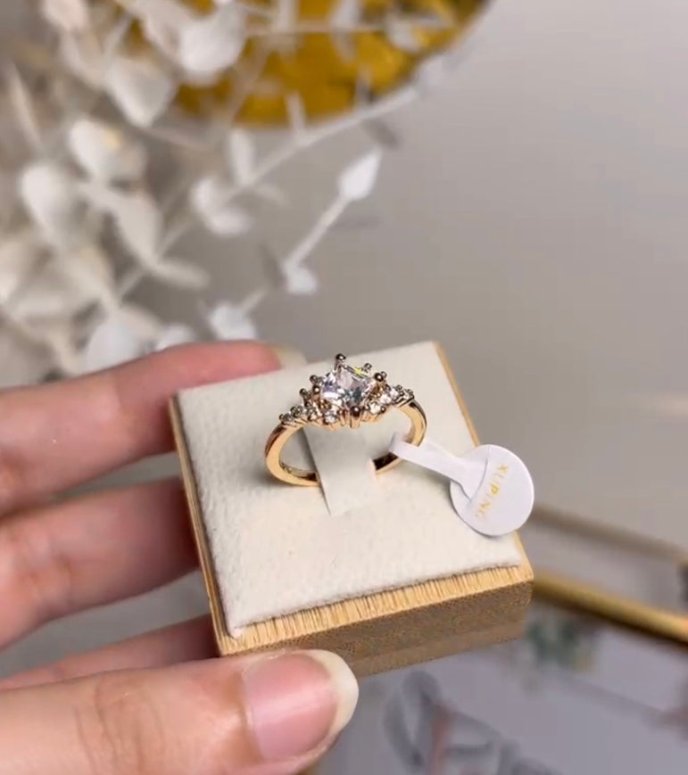 Stella Ring