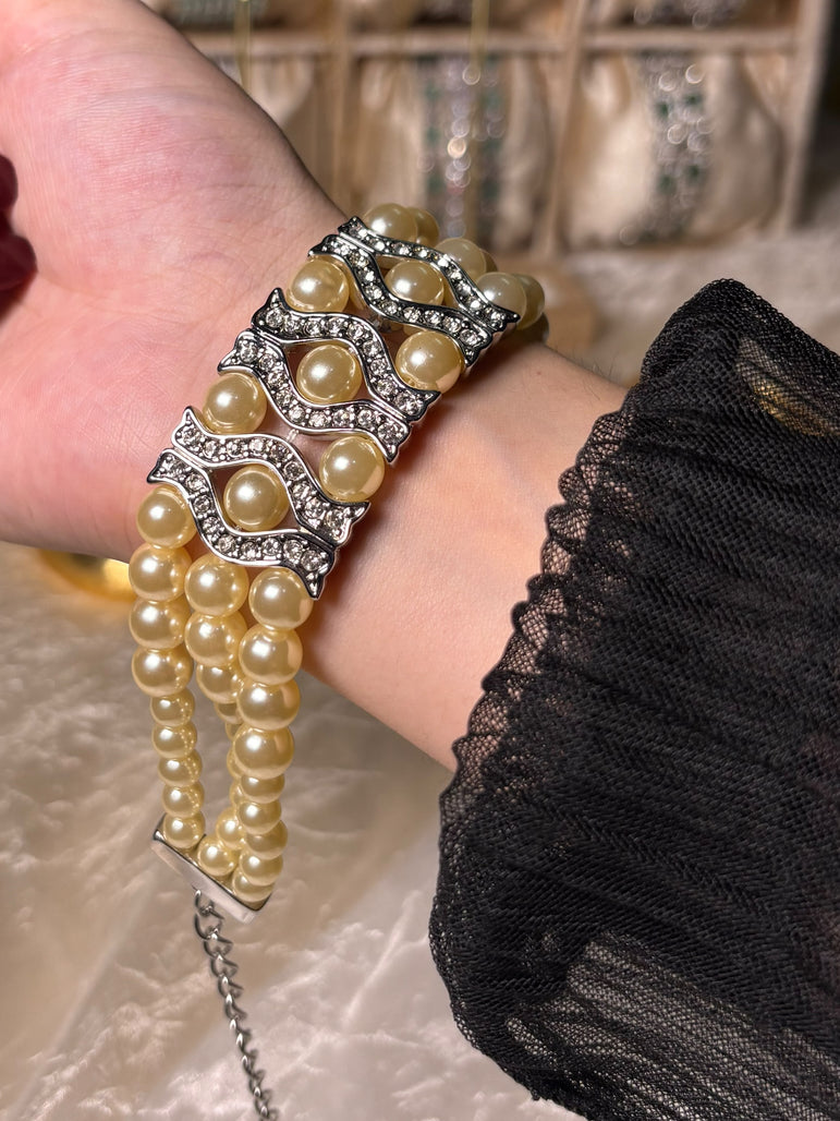 Pearl Wave Bracelet