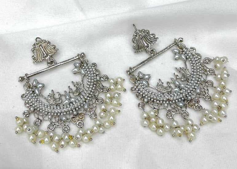 Chand Baliyaan jhumkay