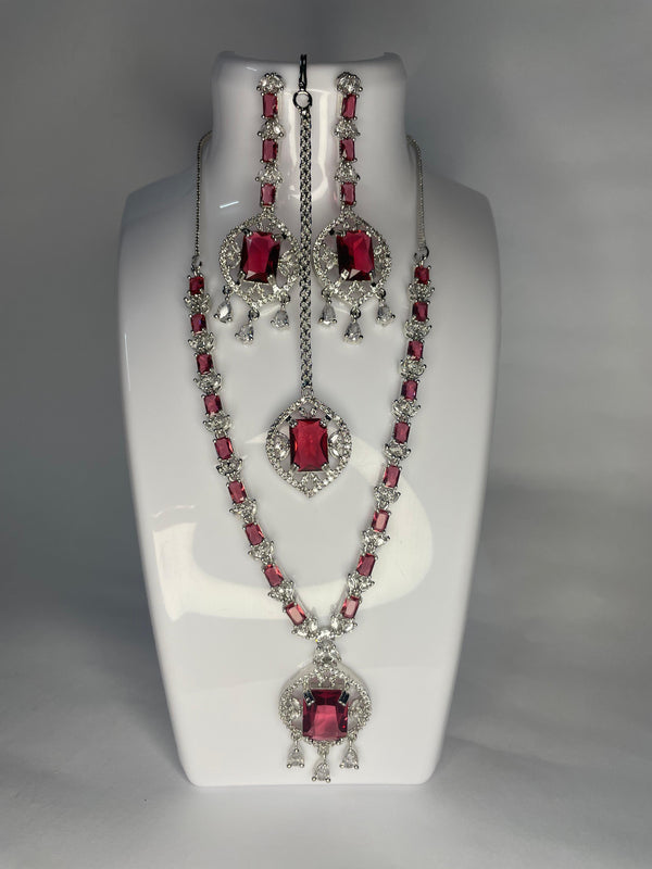 American diamond set [diamond trio]