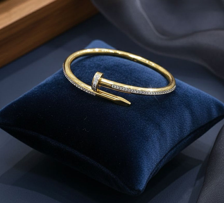 Clover Isle Cuff