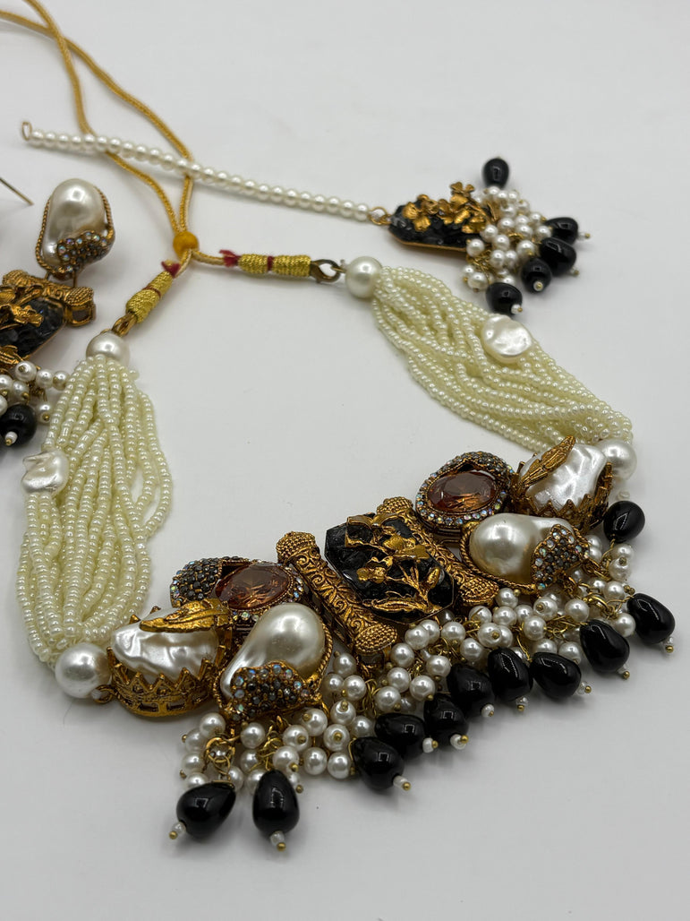 Midnight Pearl Turkish Set