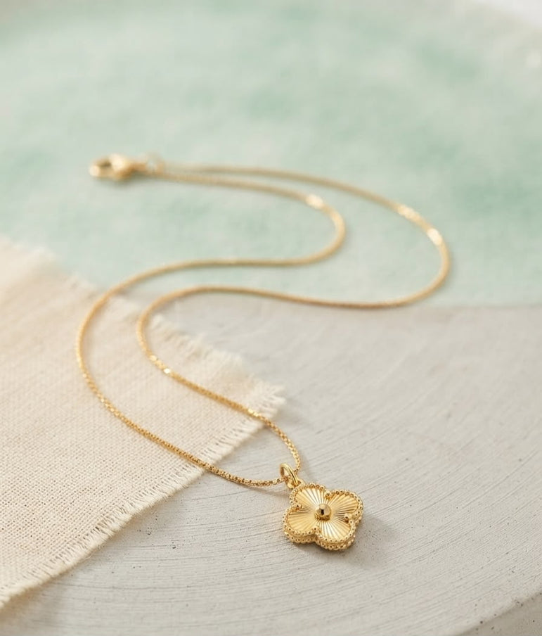 Clover Locket