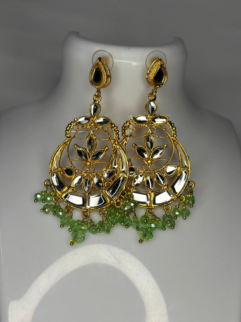 Kundun sheesh jhumkay