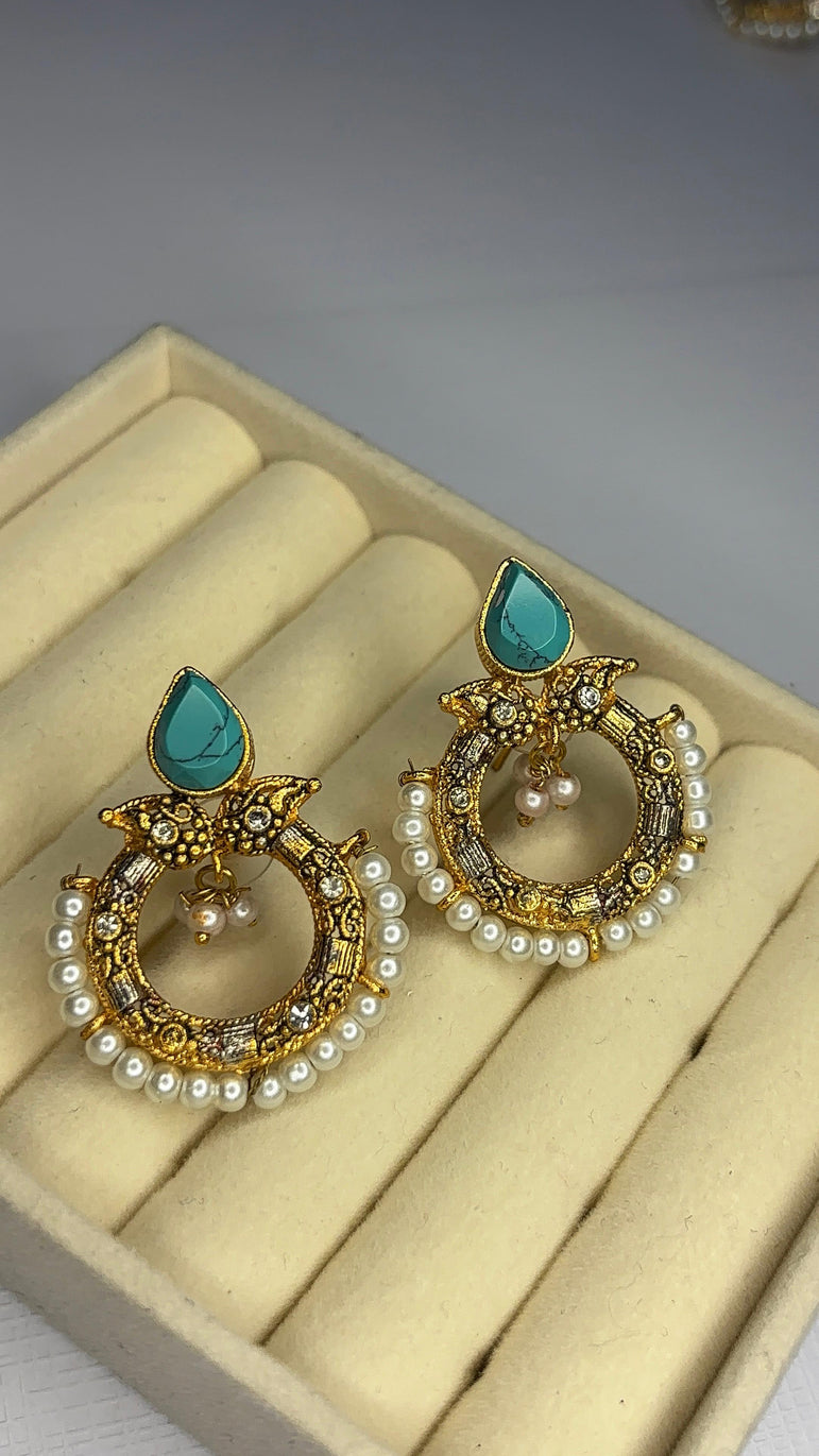 Sunlit Sand Earrings