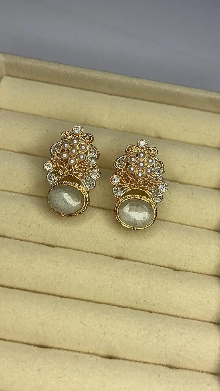 Pearl Embrace Earrings