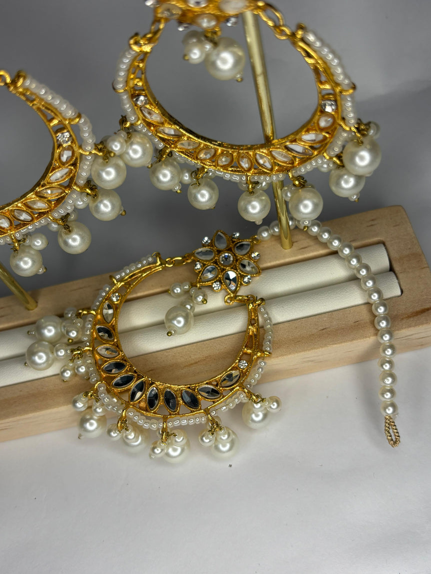 Mehak Round Pearl Chandbali