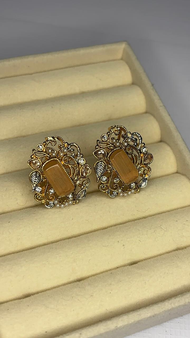Amber Dynasty Earrings